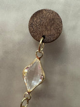 Load image into Gallery viewer, Earthly Pearl Earrings