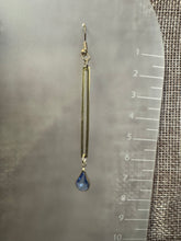 Load image into Gallery viewer, Brassy Gem Earrings