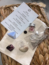 Load image into Gallery viewer, Zodiac Comfort Bag