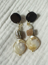 Load image into Gallery viewer, Pearl Shell Drop Earrings
