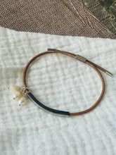 Load image into Gallery viewer, Leather Pearl Bracelet 1
