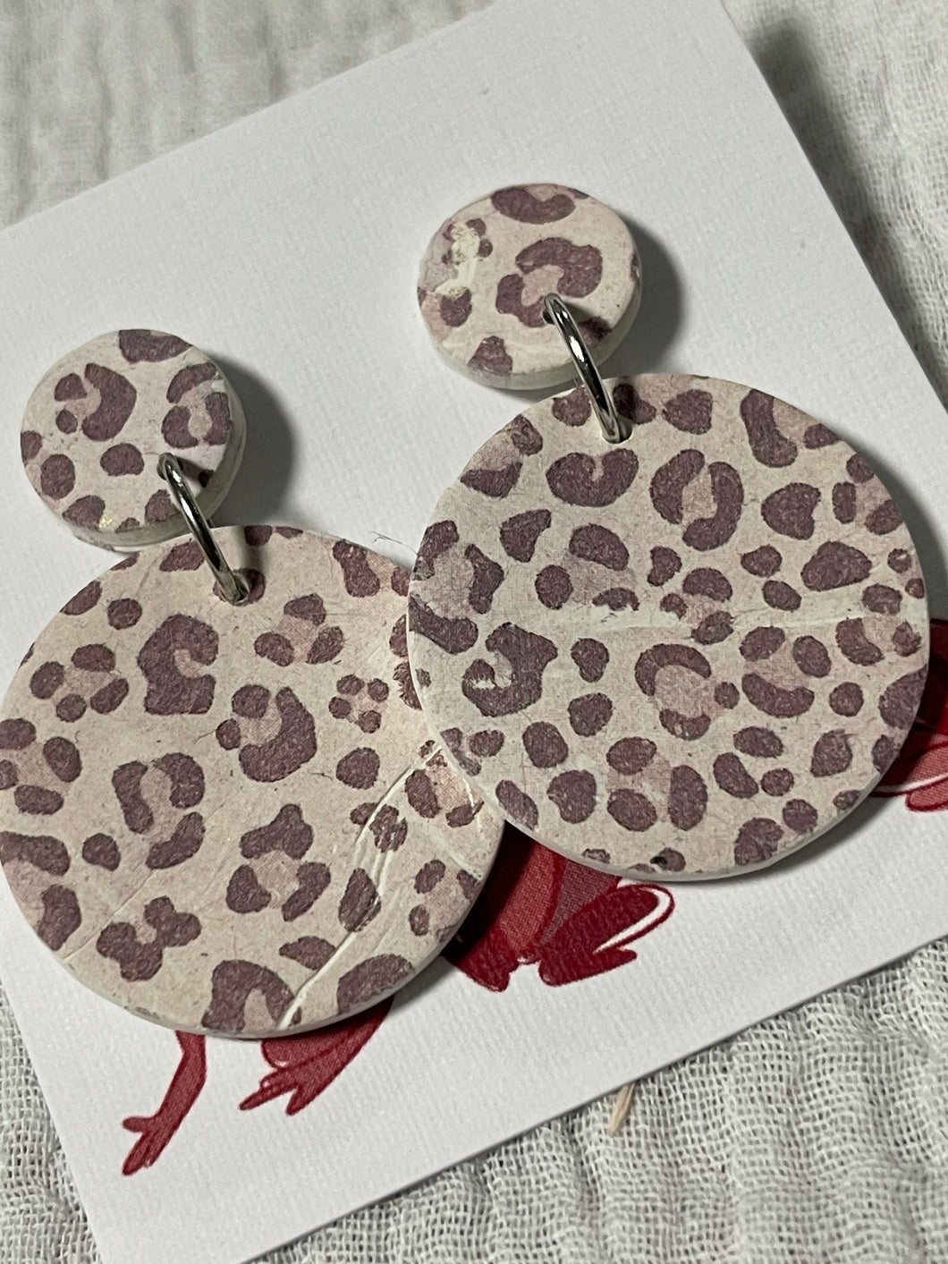 Creamy leopard earrings