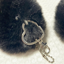 Load image into Gallery viewer, Black Beauty keychains
