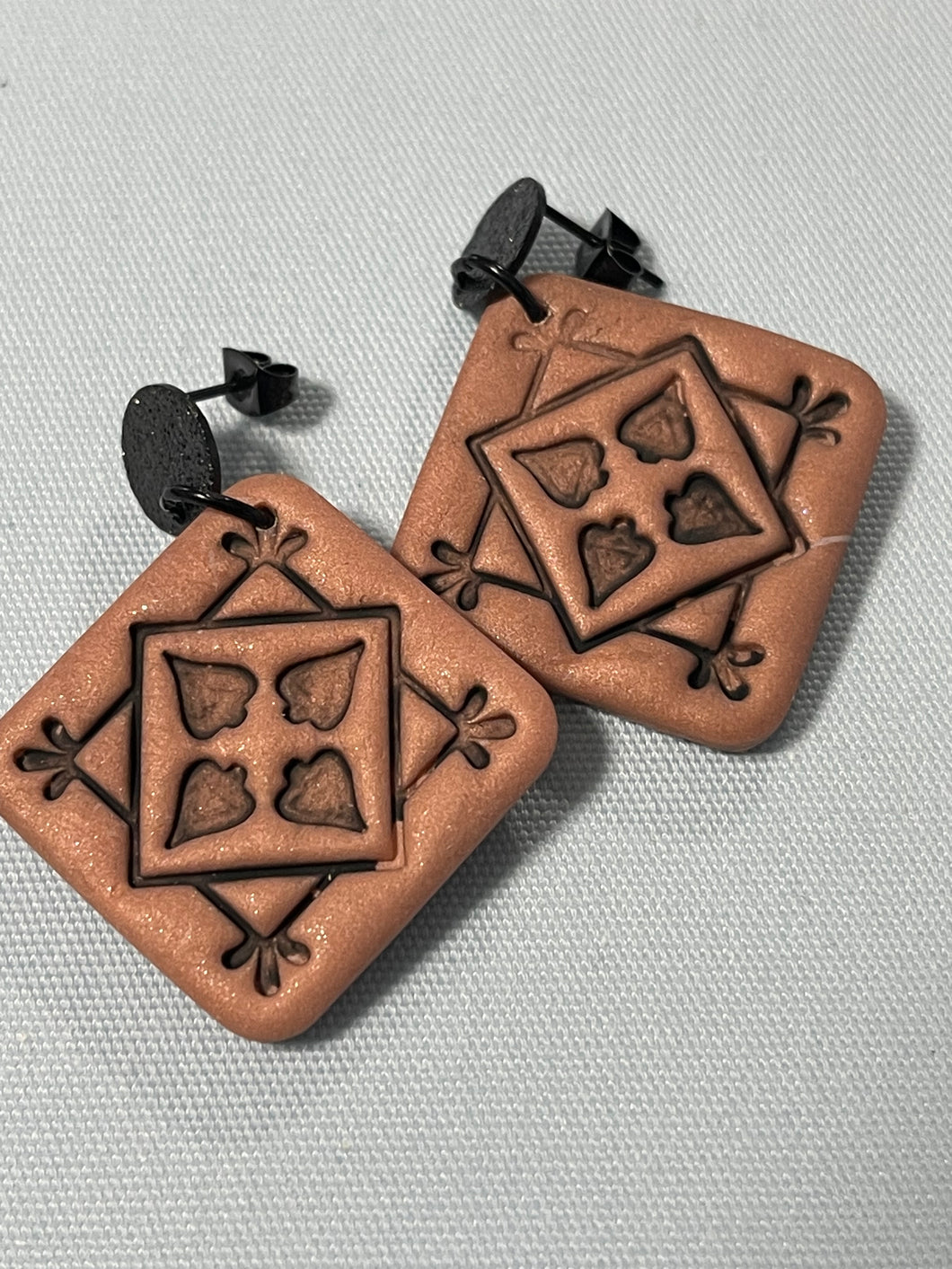 Dusty Black Earrings