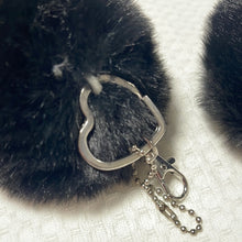 Load image into Gallery viewer, Black Beauty keychains
