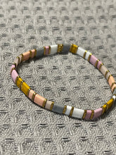 Load image into Gallery viewer, Tita Beaded Bracelets
